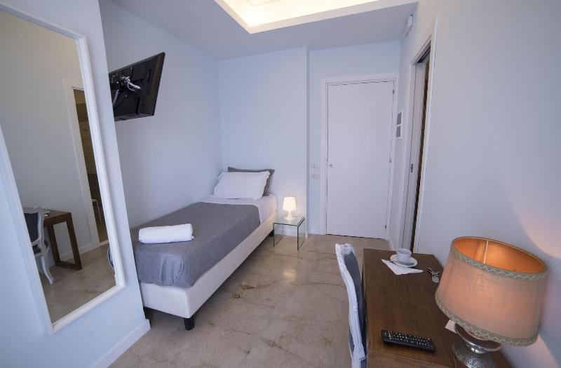 Attico 33 B&B - Oda