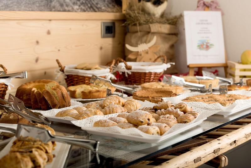 Hotel Garni Lastei - Restoran