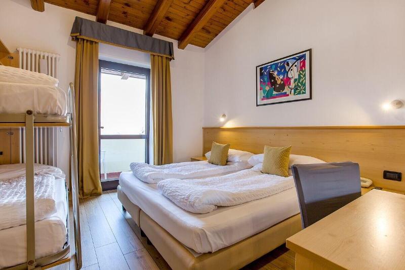 Hotel Derby - Oda