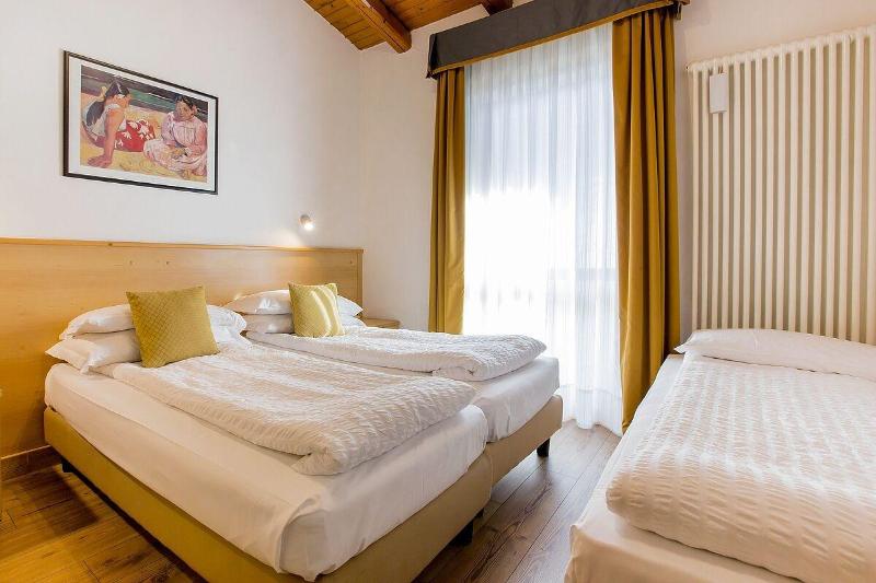 Hotel Derby - Oda