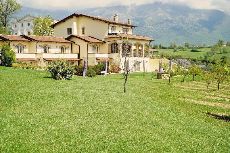 Relais Colle Buono - Genel