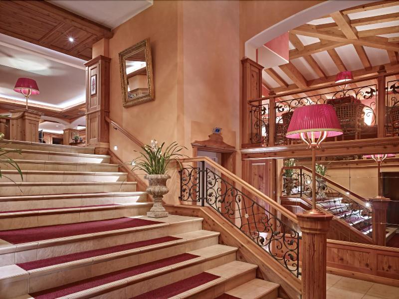 Cerana Relax Hotel - Lobi