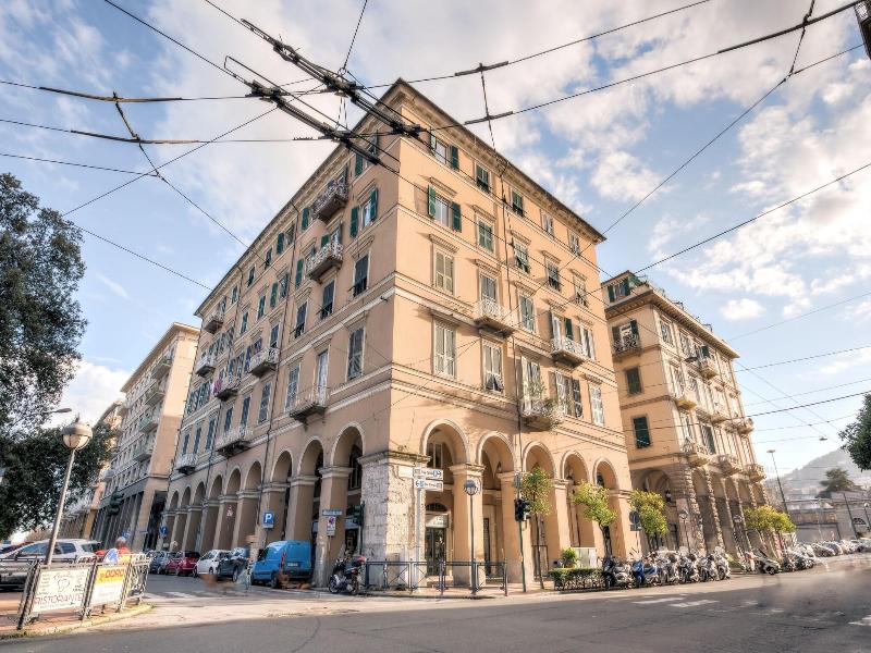 La Spezia by The First - Luxury Rooms & Suites - Genel