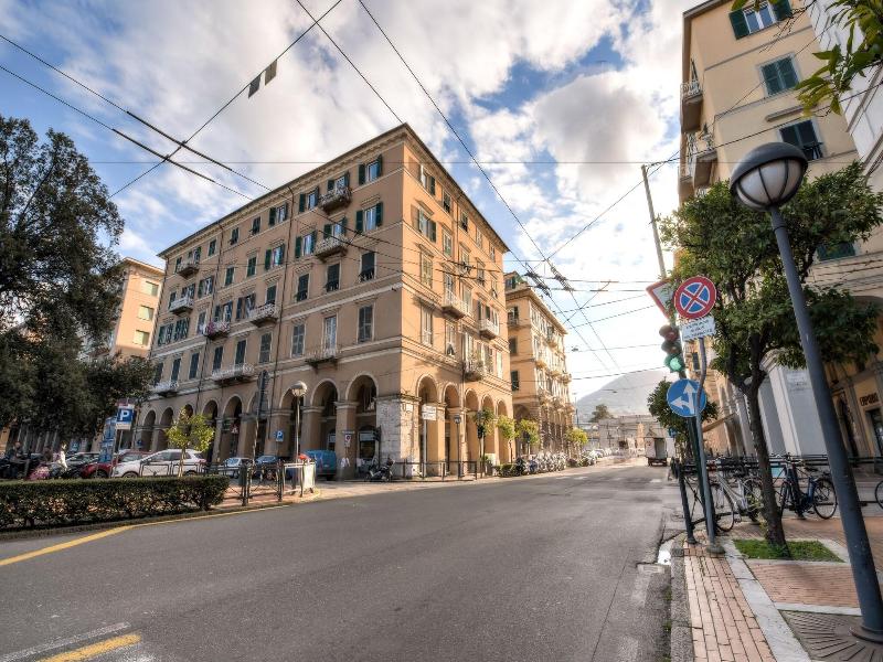 La Spezia by The First - Luxury Rooms & Suites - Genel