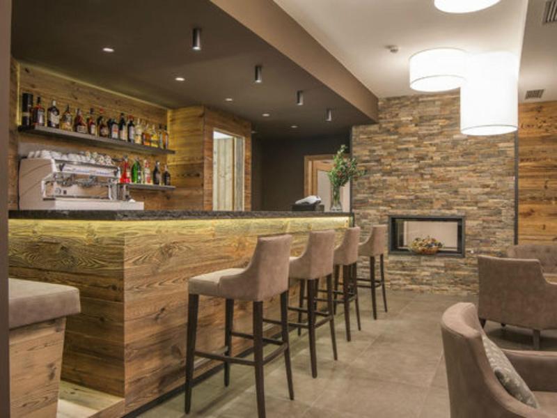 Hotel Garnì Caminetto - Bar