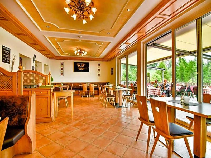 Berghotel Zum Zirm - Genel