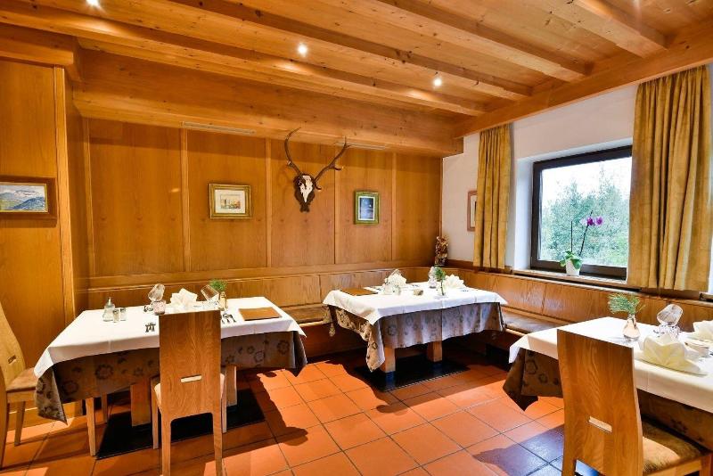 Berghotel Zum Zirm - Restoran
