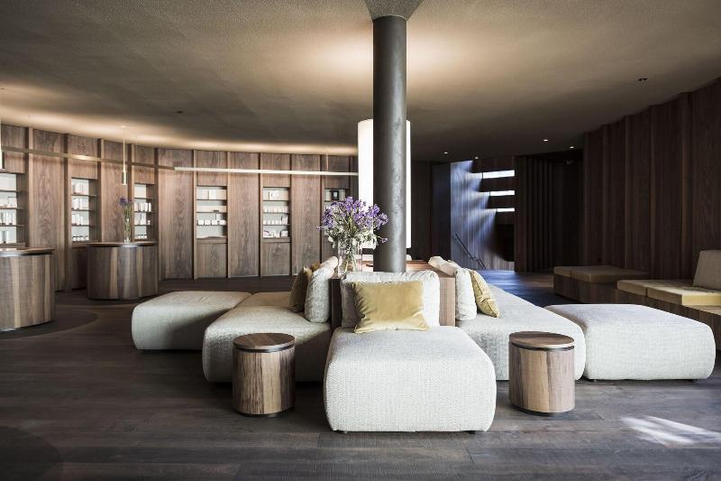 Adler Spa Resort Dolomiti - Lobi