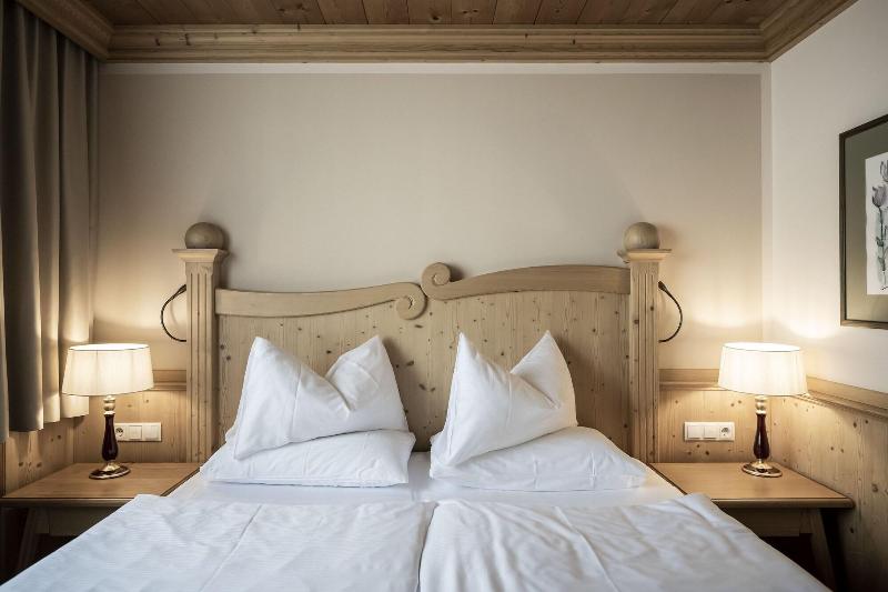 Adler Spa Resort Dolomiti - Oda