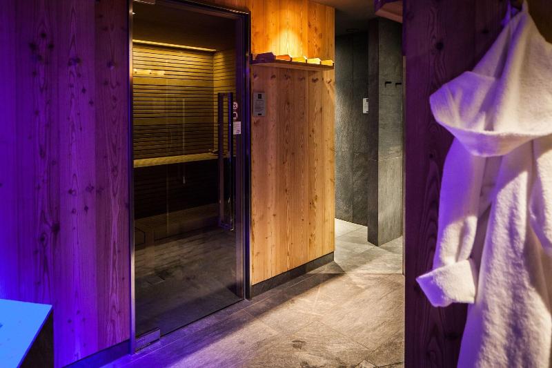 Mountain Design Hotel Eden Selva - Aktivite