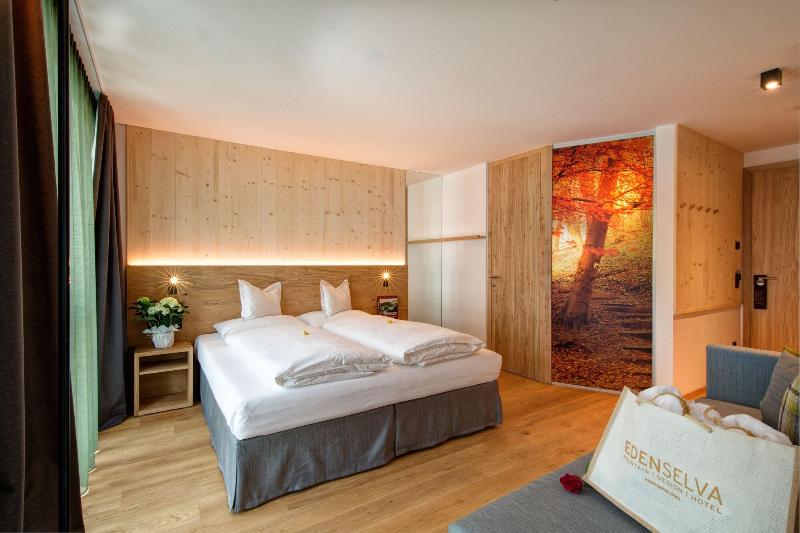 Mountain Design Hotel Eden Selva - Oda