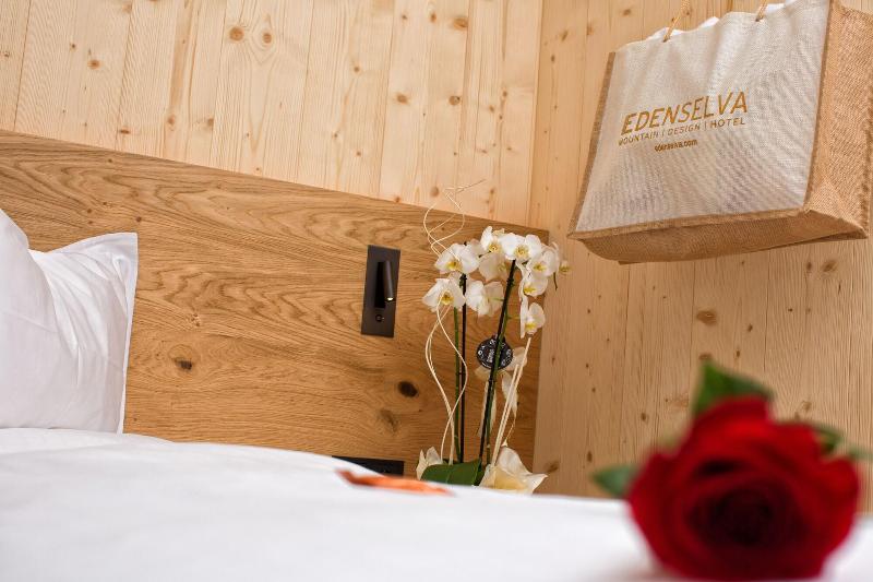 Mountain Design Hotel Eden Selva - Oda