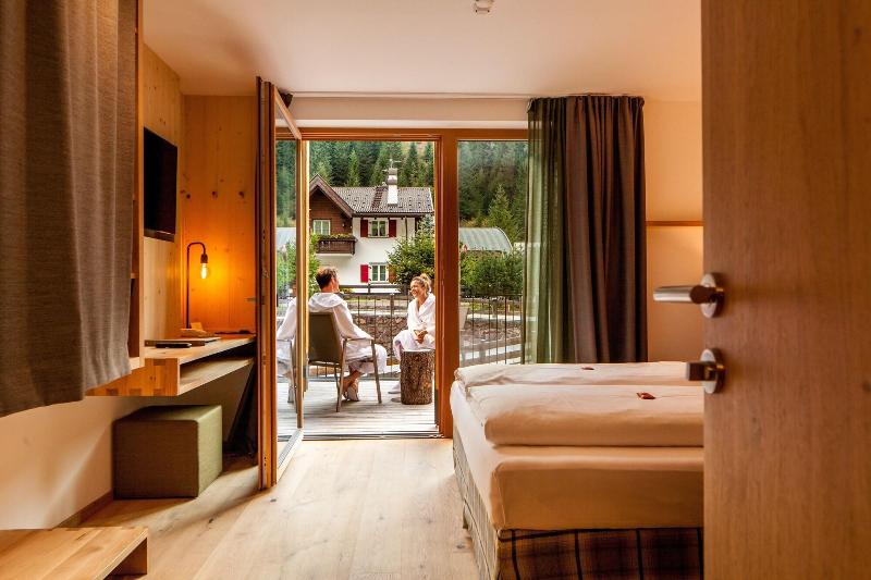 Mountain Design Hotel Eden Selva - Oda
