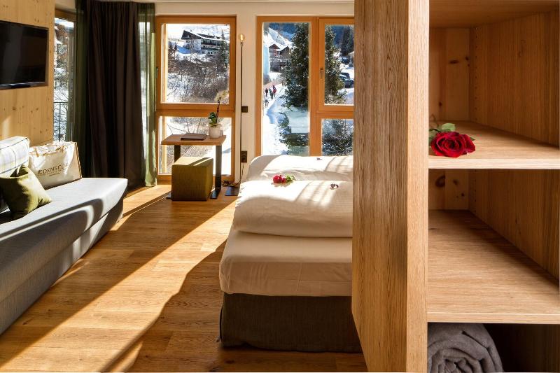 Mountain Design Hotel Eden Selva - Oda