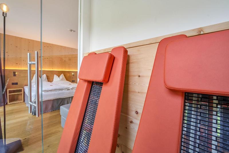 Mountain Design Hotel Eden Selva - Oda
