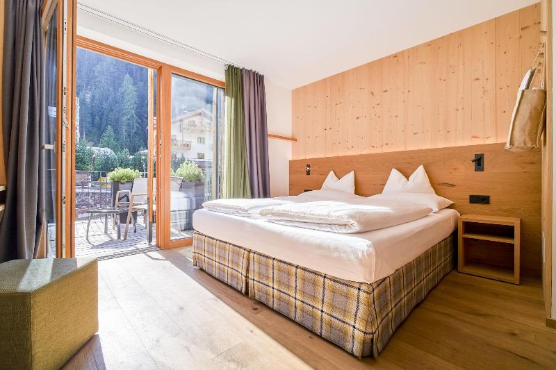 Mountain Design Hotel Eden Selva - Oda