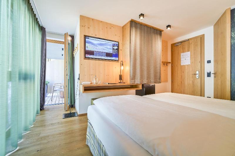 Mountain Design Hotel Eden Selva - Oda
