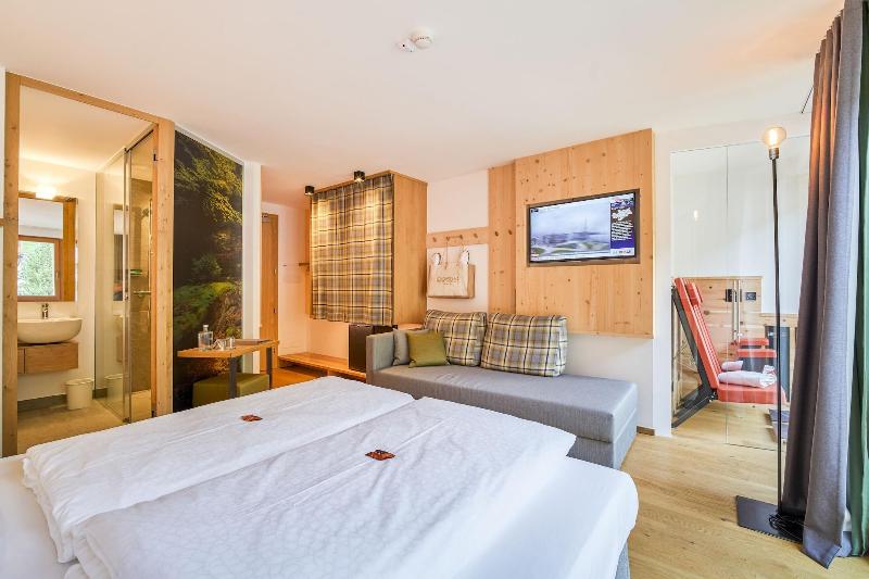 Mountain Design Hotel Eden Selva - Oda
