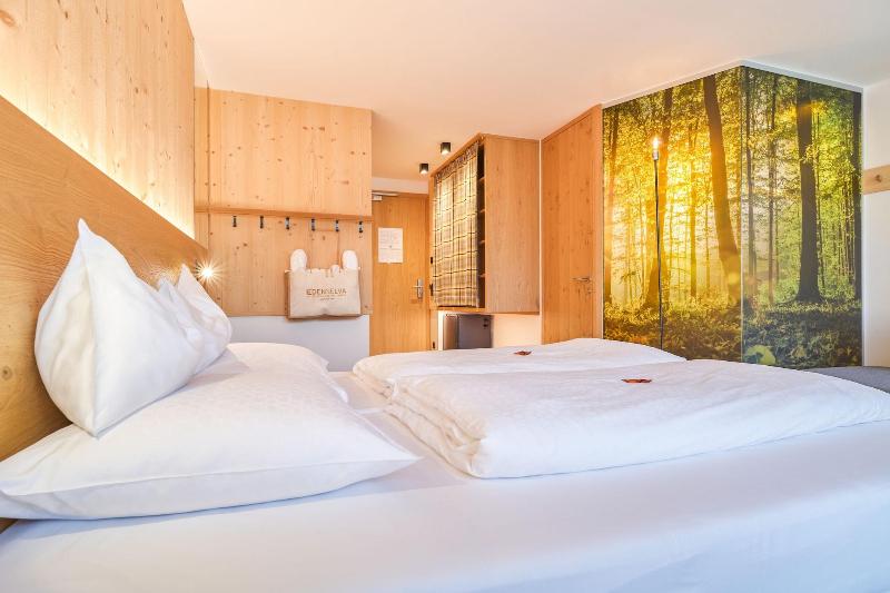 Mountain Design Hotel Eden Selva - Oda