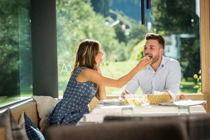 Mountain Design Hotel Eden Selva - Restoran