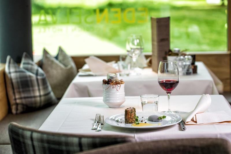 Mountain Design Hotel Eden Selva - Restoran