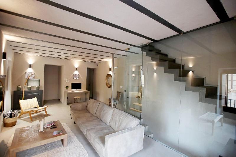 Casa Nostra Luxury Suites - Lobi