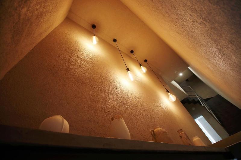 Casa Nostra Luxury Suites - Lobi