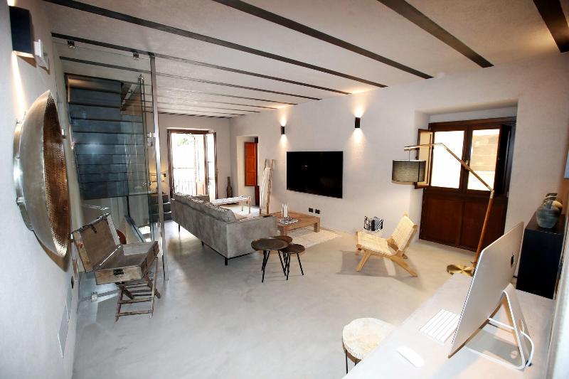 Casa Nostra Luxury Suites - Lobi