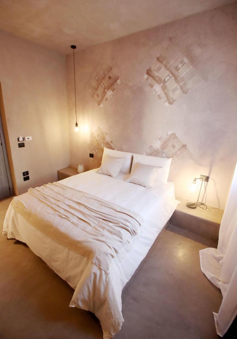 Casa Nostra Luxury Suites - Oda