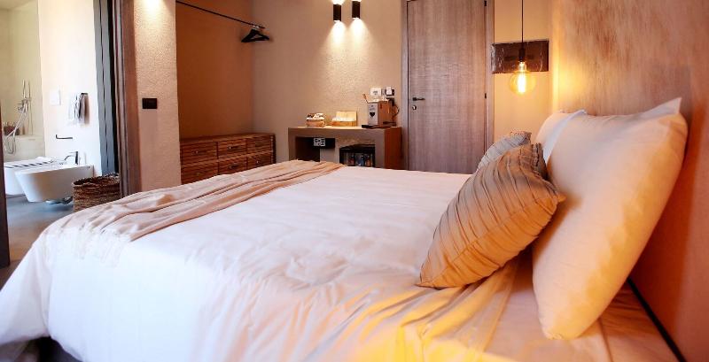 Casa Nostra Luxury Suites - Oda