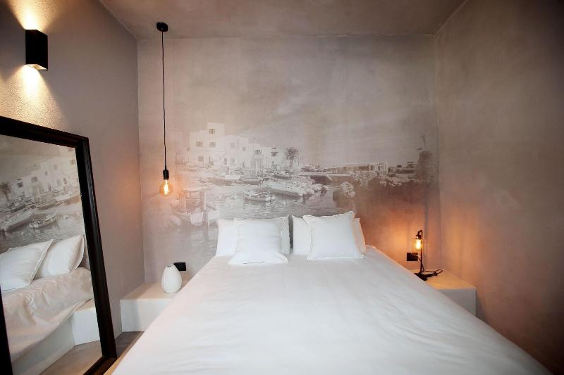 Casa Nostra Luxury Suites - Oda