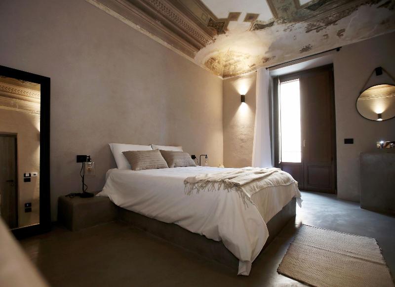 Casa Nostra Luxury Suites - Oda