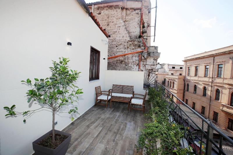 Casa Nostra Luxury Suites - Oda