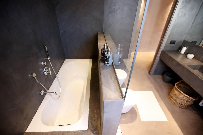 Casa Nostra Luxury Suites - Oda