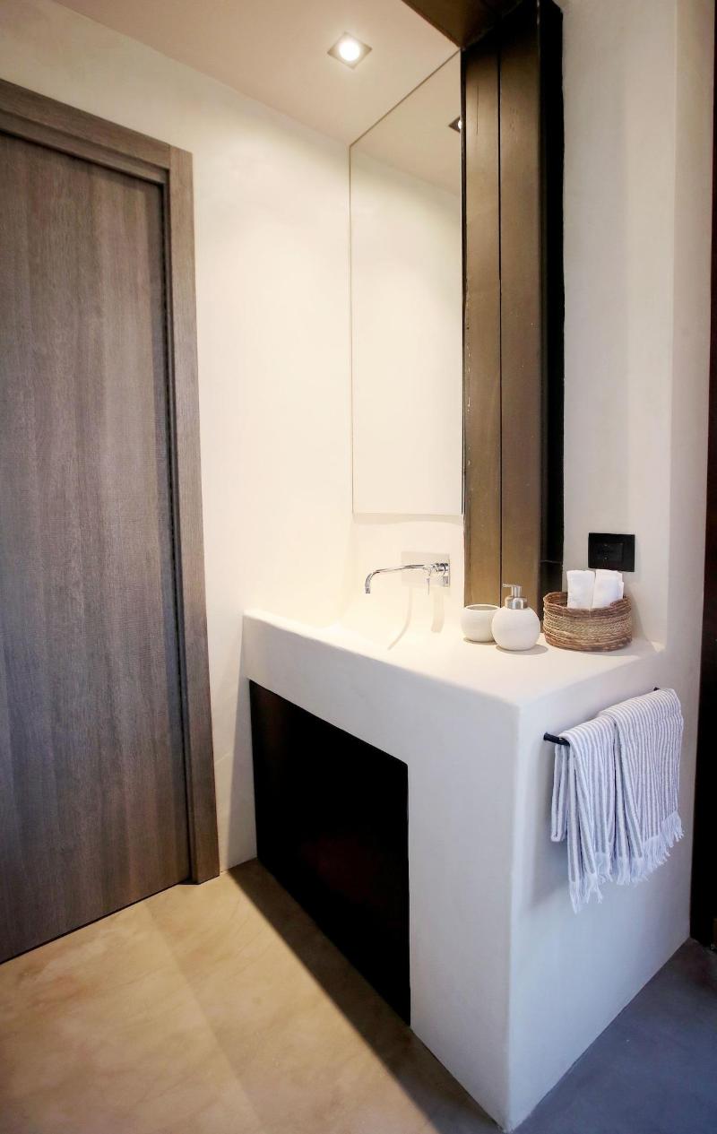 Casa Nostra Luxury Suites - Oda