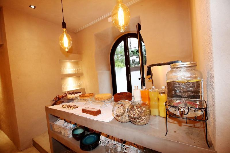 Casa Nostra Luxury Suites - Restoran
