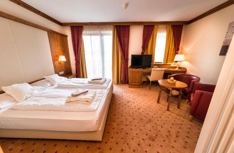 Alpin & Vital Hotel La Perla - Oda