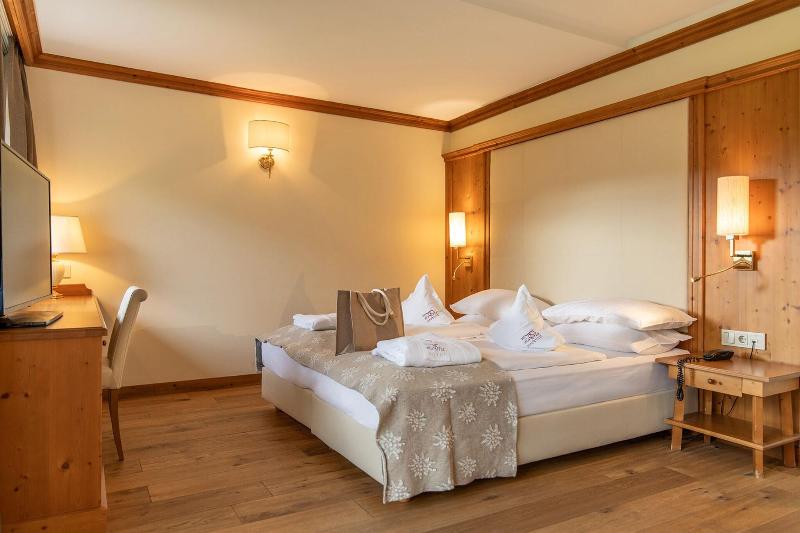 Alpin & Vital Hotel La Perla - Oda
