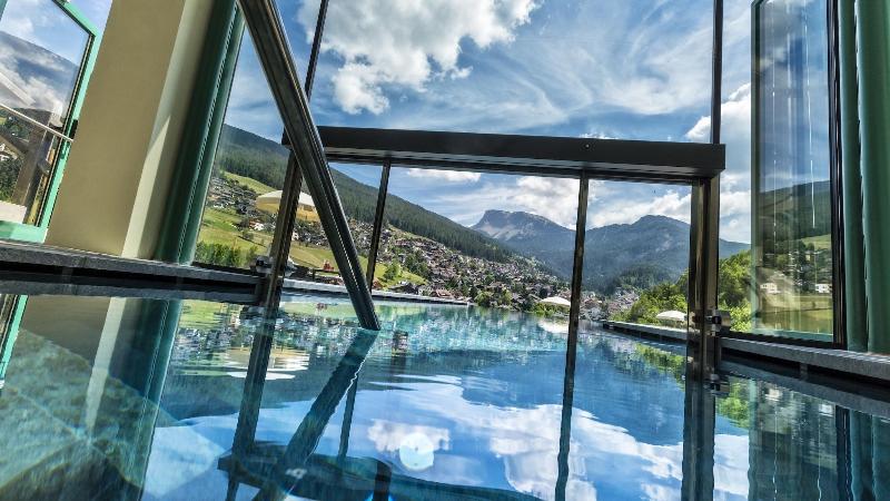 Alpin & Vital Hotel La Perla - Havuz