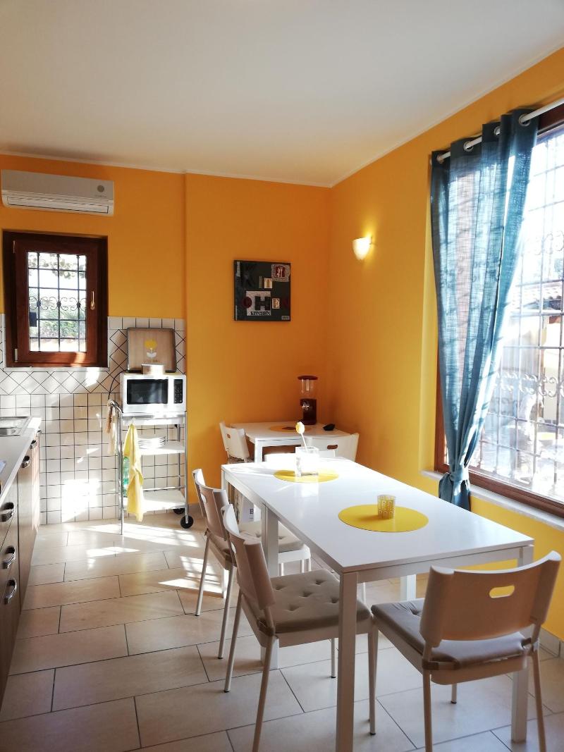 The Yellow House - Restoran