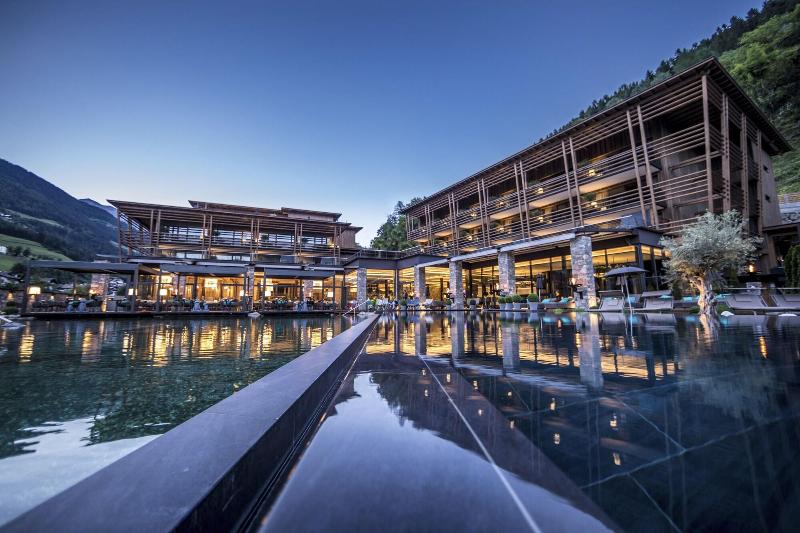 Andreus Resorts - Genel