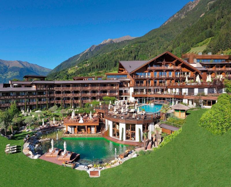 Andreus Resorts - Genel