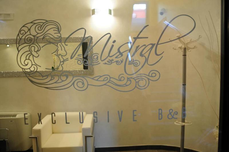 Mistral Exclusive B&B - Lobi