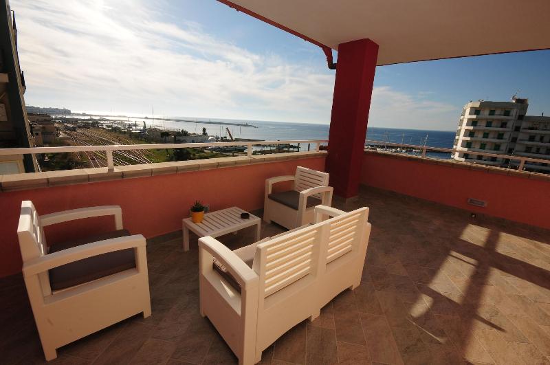Mistral Exclusive B&B - Teras