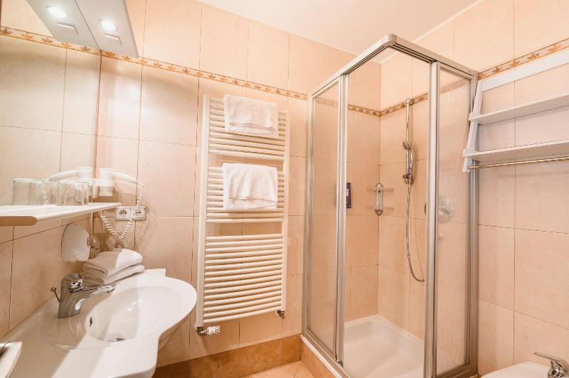 Aktiv & Familienhotel Adlernest - Oda