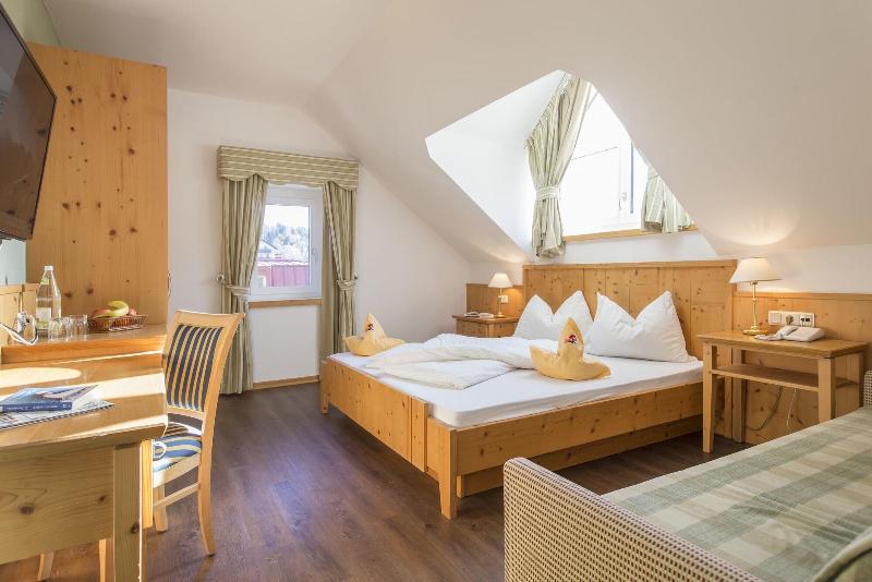 Hotel Kronplatz - Oda