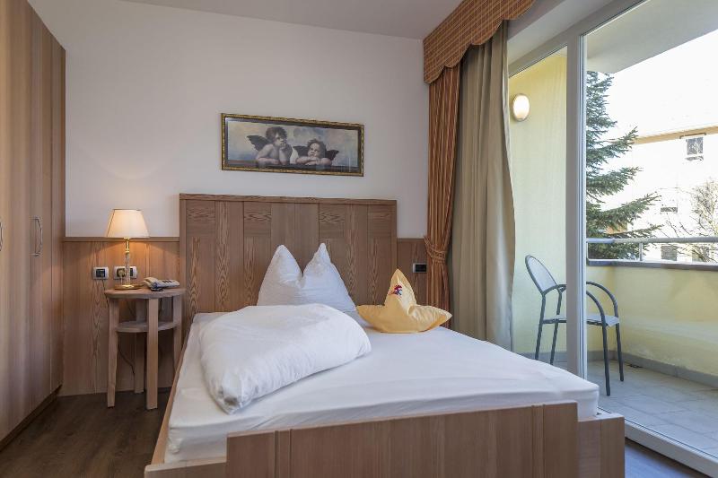 Hotel Kronplatz - Oda