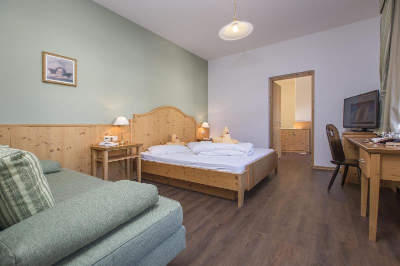 Hotel Kronplatz - Oda