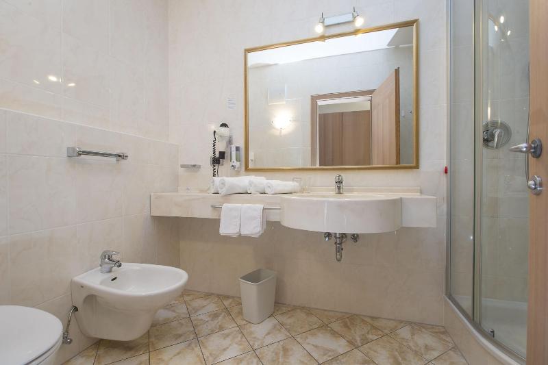 Hotel Kronplatz - Oda