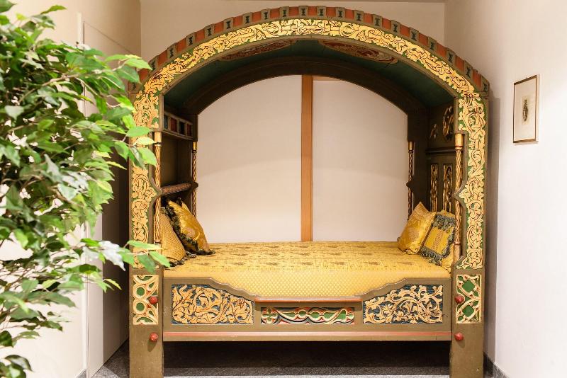 Hotel Goldene Rose - Lobi